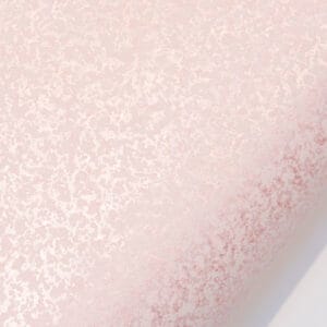 Vaaleanpunainen tapetti, jossa kimmeltävä tausta ja vaalea tekstuuripinta.